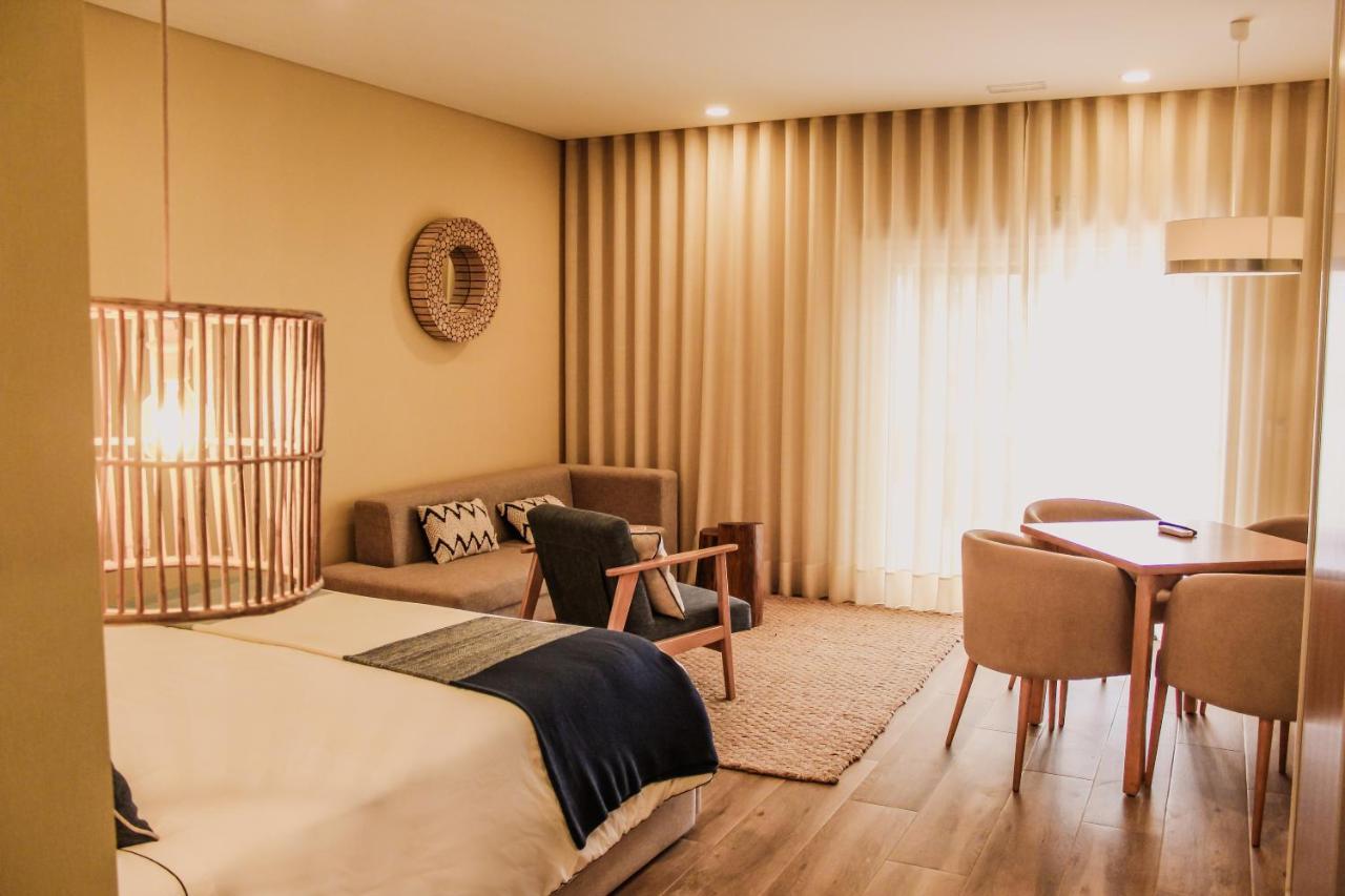 Hotel Neptuno Атогиа-да-Балейя Экстерьер фото