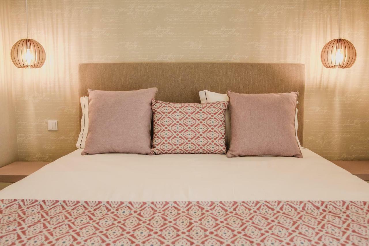 Hotel Neptuno Атогиа-да-Балейя Экстерьер фото